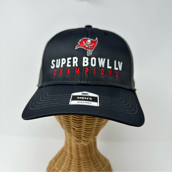 Tampa Bay Super Bowl LV Champions Mens Ball Cap Hat Black Gray Adjustable NFL - Picture 1 of 10